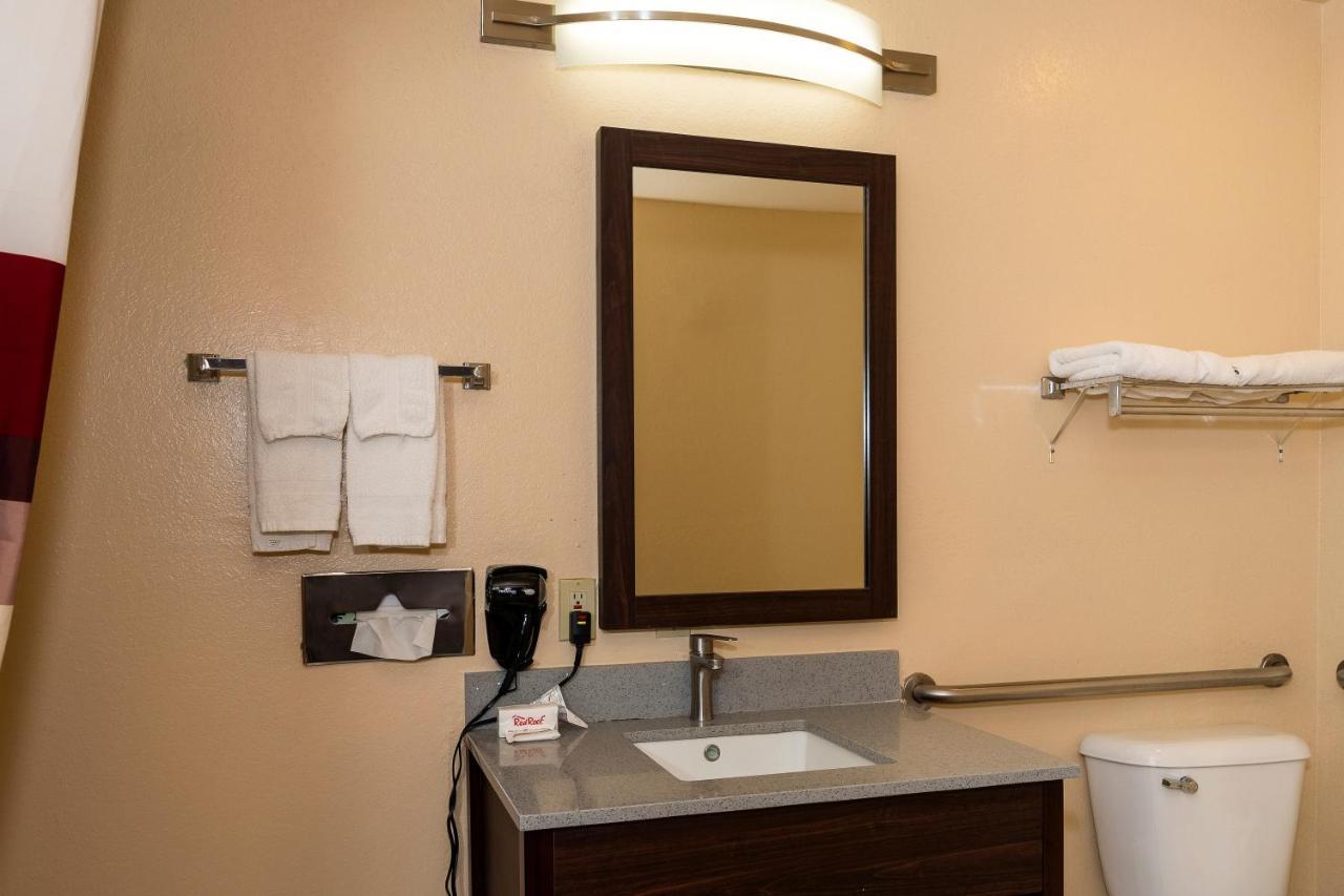 Red Roof Inn Valdosta - University מראה חיצוני תמונה