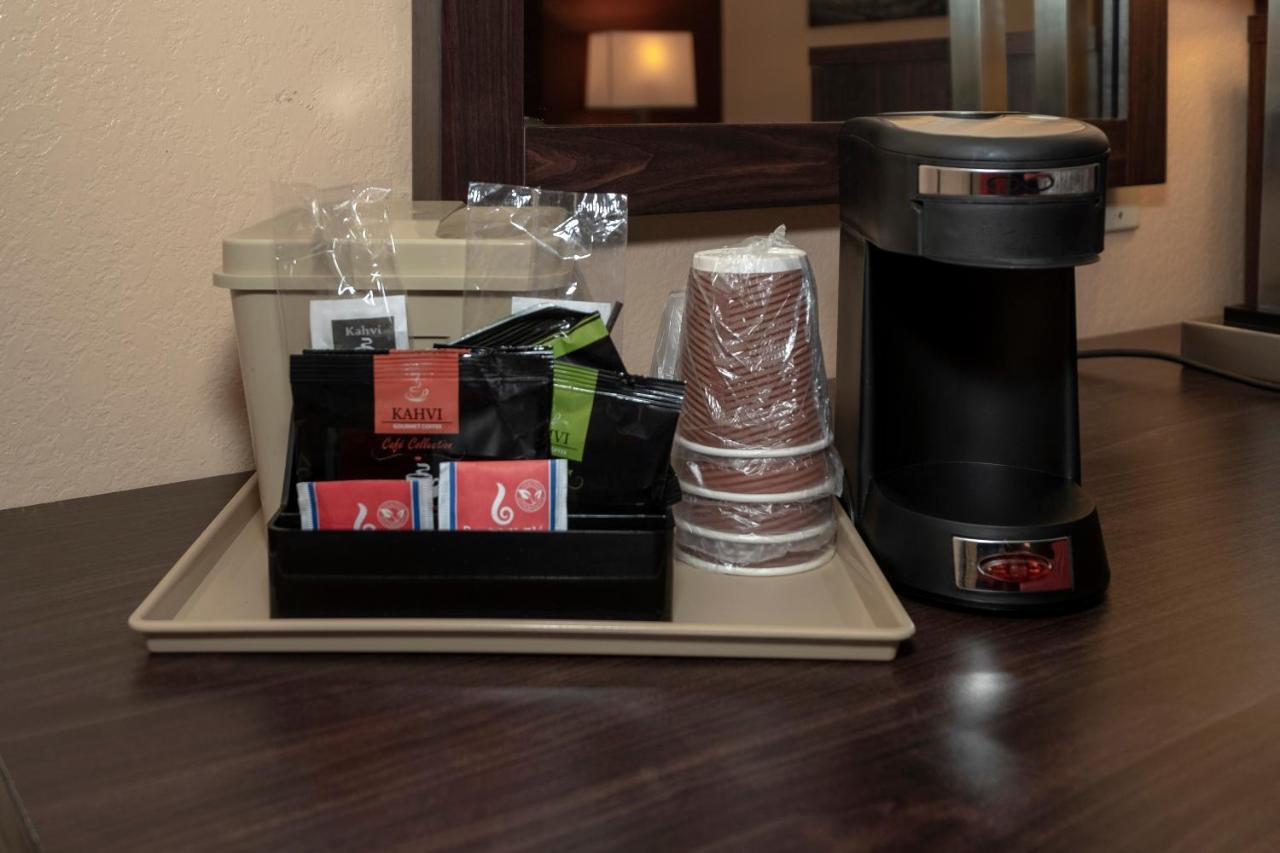 Red Roof Inn Valdosta - University מראה חיצוני תמונה