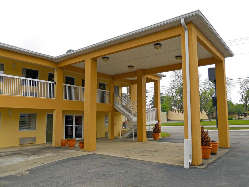 Red Roof Inn Valdosta - University מראה חיצוני תמונה