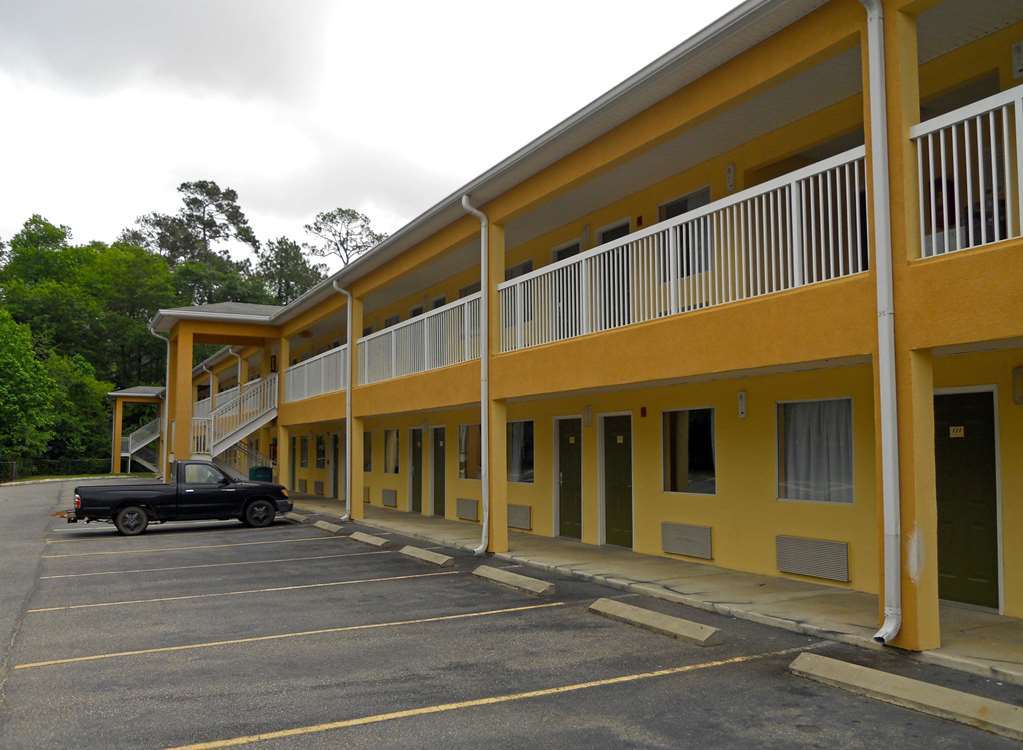 Red Roof Inn Valdosta - University מראה חיצוני תמונה