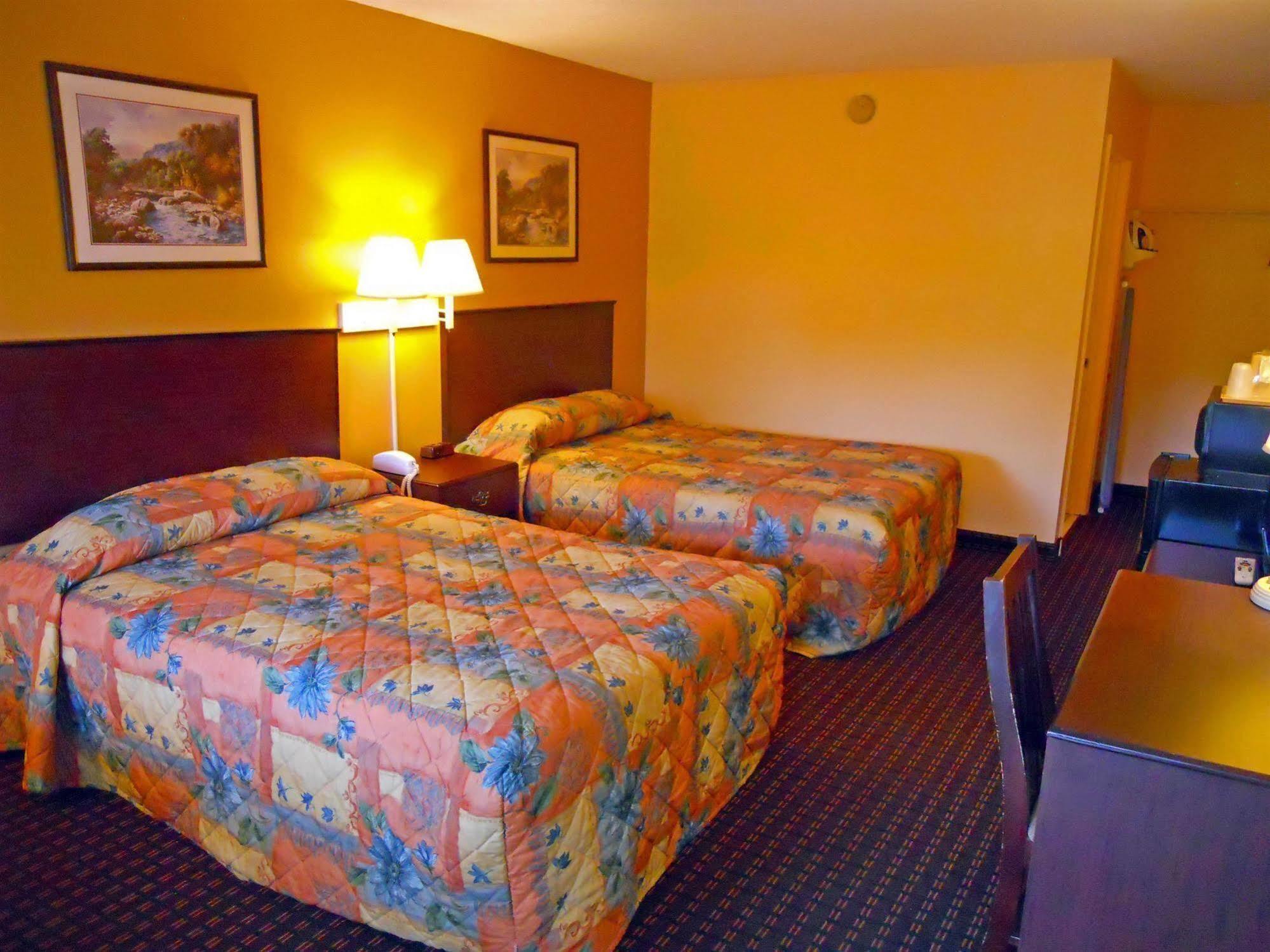 Red Roof Inn Valdosta - University מראה חיצוני תמונה